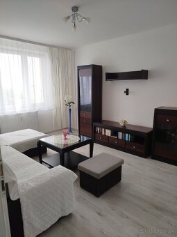 Prenájom 3-izbového bytu - 8