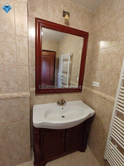 Na prenájom luxusný rodinný dom s nádherným výhľadom Nitra - - 8