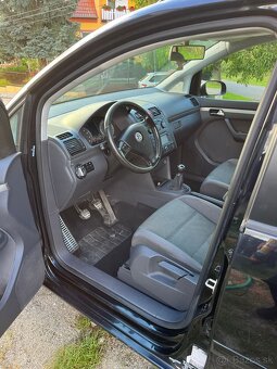 VW Touran 2.0 CNG ecofuel - 8