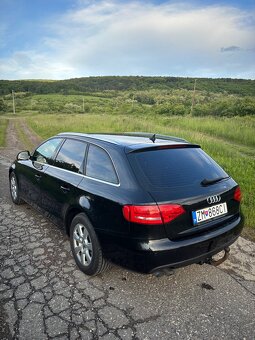 AUDI A4 B8 - 8
