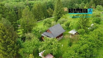VARÍN - ZRUBOVÁ CHATA ,CELOROČNÉ BÝVANIE,UDRŽIAVANÝ POZEMOK - 8