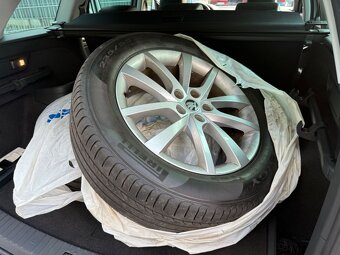Predám Škoda kodiaq 4x4 obsah 2 liter ročník 2018 - 8
