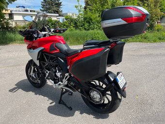 MV Agusta Turismo Veloce 800 - 8