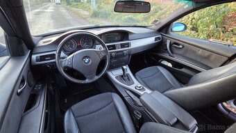 BMW e90 330d Automat - 8