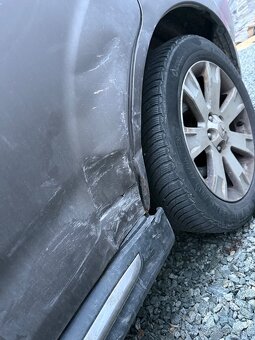 Mitsubishi Outlander - 8