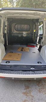 Predám Fiat Doblo Maxi SX 1.6 Cargo - 8