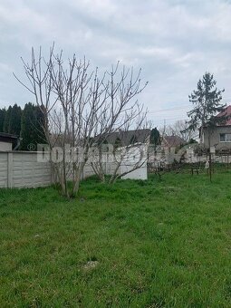 PREDAJ: Stavebný pozemok vo Veľkých Kosihách - 8