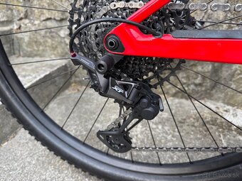 Canyon LUX CF SL 7.0 - 8