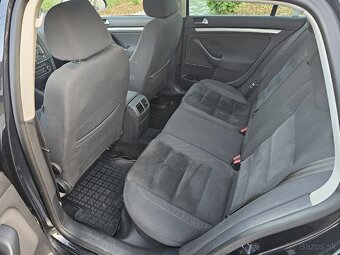 Volswagen Golf VI variant - 8