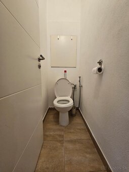 3,5-izbový priestranný byt v širšom centre Bratislavy - 8