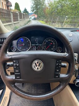 Volkswagen Touareg 3.0 tdi - 8