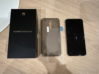Huawei Mate 20 lite 64GB - ROZBITÝ DISPLEJ - 8