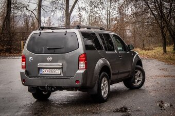 Nissan Pathfinder 2.5 dCi – 128 kW - 8