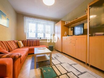 CENTRUM NITRY -3 izbový byt s vlastnou záhradou a garážou - 8