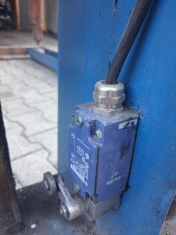 Nožnicový zdvihák - 8