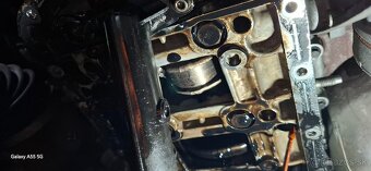 Motor 1.6 HDi - BH01. - 8