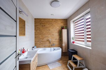 🏡 Novostavba 4-izbového domu v obci Lúka - 8