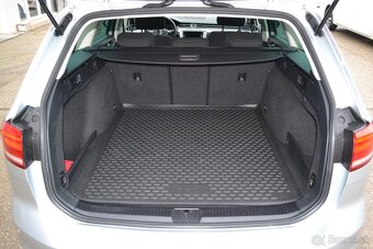 Volkswagen Passat Variant 1.6 TDI BMT DSG - 8