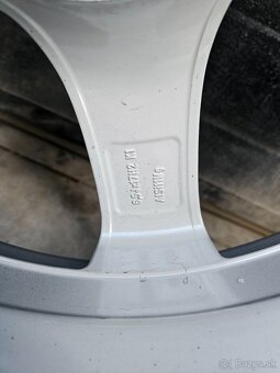 Letná Sada Borbet 215/55 R17 Škoda Superb, Karoq,Passat - 8