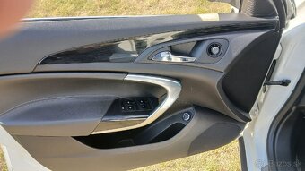 Opel insignia - 8
