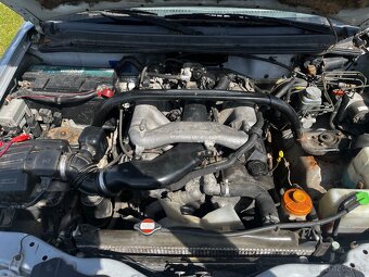 Suzuki Grand Vitara 2.7 - 8