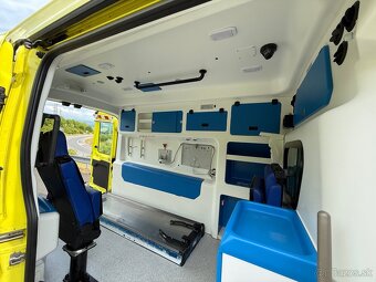Ford Transit 2019 Ambulancia/Sanitka - 8