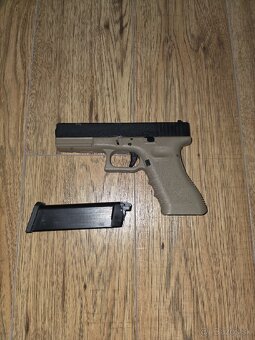 Airsoft zbraň + výbava - 8