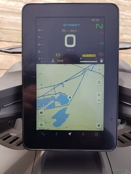 NK 800 CFmoto - 8