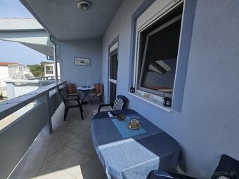 3 izbový apartmán v Chorvátsku 120 m od mora. - 8