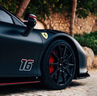 Ferrari SF90XX Stradale | MR Collection 1/18 - 8
