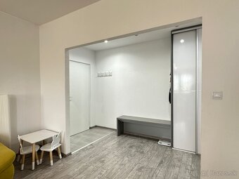 3i byt s loggiou - moderný, svetlý, priestranný - Smižany - 8