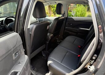 Mitsubishi ASX 1,6DI-D 4WD -1 Majitel PANORAM nafta manuál - 8