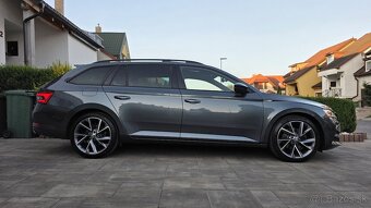 Škoda Superb Combi 2.0 TDI SCR Sportline 4x4 DSG - 8