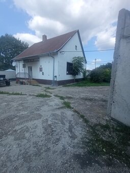 2.5 izbový dom s veľkým pozemkom a kuchyňou - 8