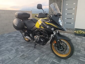 Suzuki V-strom 650 XT - 8