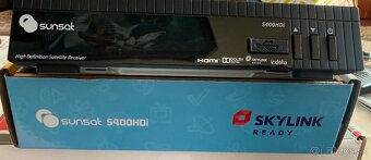 Satelitné prijímače Amiko a Sunsat - 8