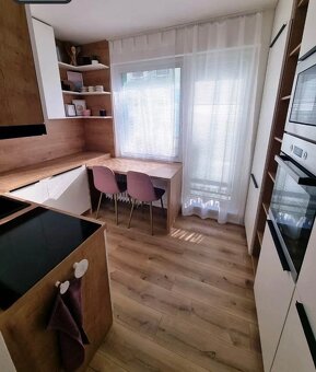 Prenajom 1 izbovy byt v BB - 8