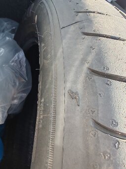 205/50 r17  goodyear . - 8
