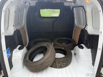 Ford Tranzit courier 1.5 dci 74kw - 8