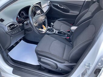 Hyundai i30 CW 1.6 CRDi Family - 8