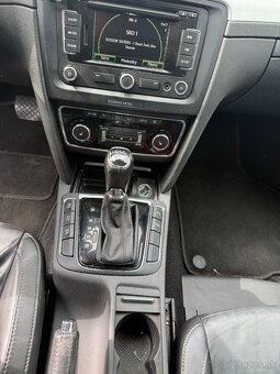 Škoda Superb 2TDI 125KW/168HP DSG 6 r.v.2013 - 8