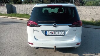 Opel Zafira Tourer - 8
