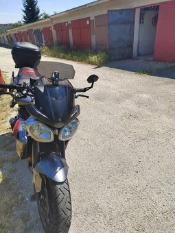 Triumph street triple 675R - 8