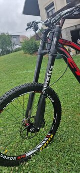 Ctm mons pro 2017 27.5" - 8