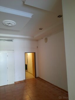 Prenájom obchodného priestoru v centre Trenčína - 8