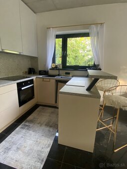 Pokojné nadštandartné bývanie - 8