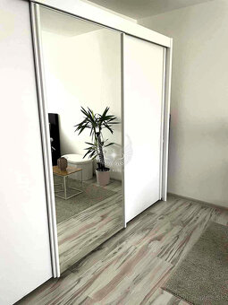 TOP ZREKONŠTRUOVANÝ 1I BYT NA HOMOLOVEJ NA PREDAJ - 8