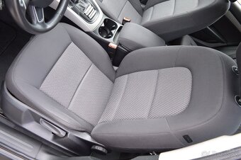Audi Q5 2.0TDI - 130kw 4x4,FACELIFT,manuál, rozvody ,biXENON - 8