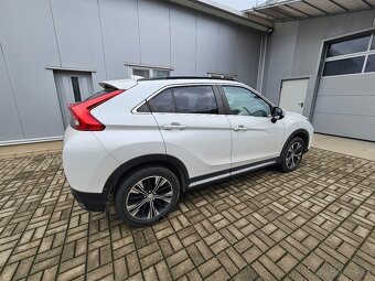 Predám Mitsubishi eclipse cross,intense,4x4,automat,40 235km - 8