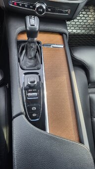 VOLVO S90 inscription - 8